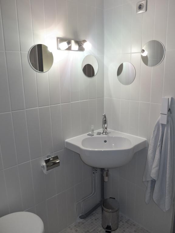 Hotel Au Fil De L'Eau - La Malate Besançon Quarto foto