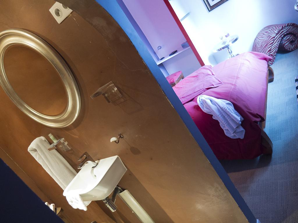 Hotel Au Fil De L'Eau - La Malate Besançon Quarto foto